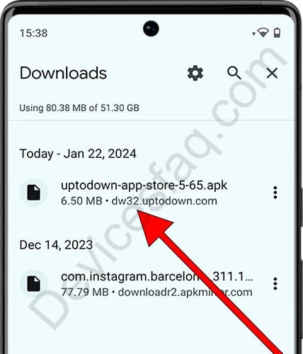 Tocar no arquivo APK baixado